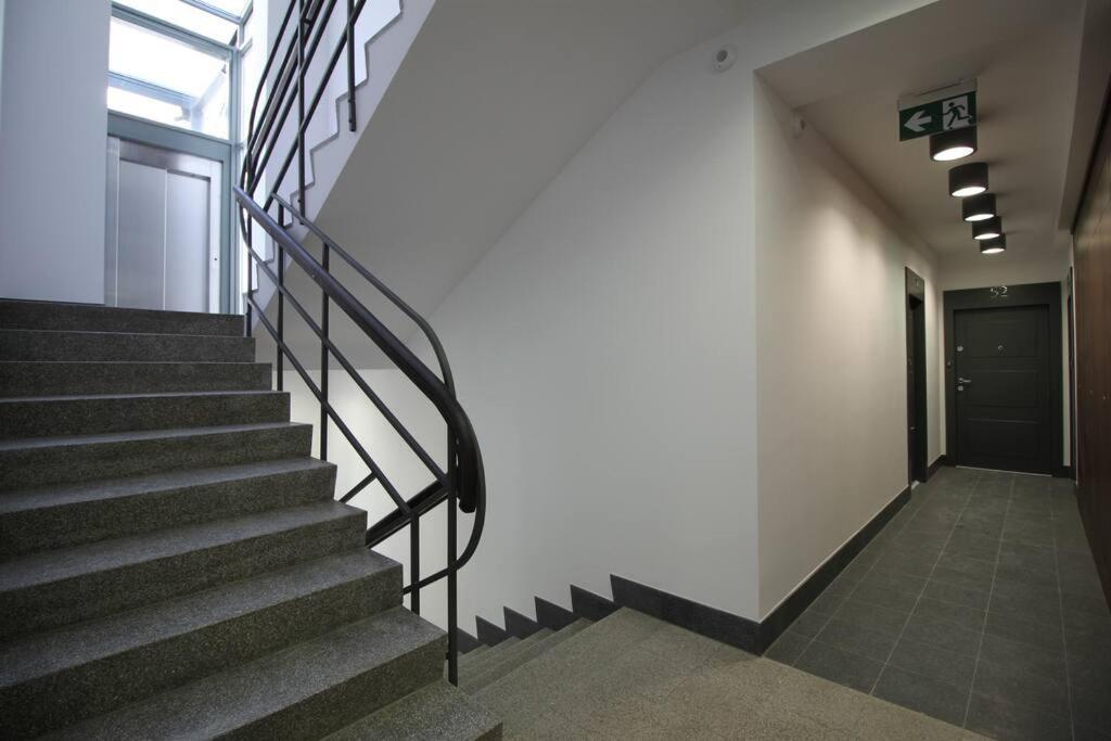 Lovely Condo In The Heart Of Warsaw Piekne Mieszkanie W Samym Sercu Warszawy Екстер'єр фото
