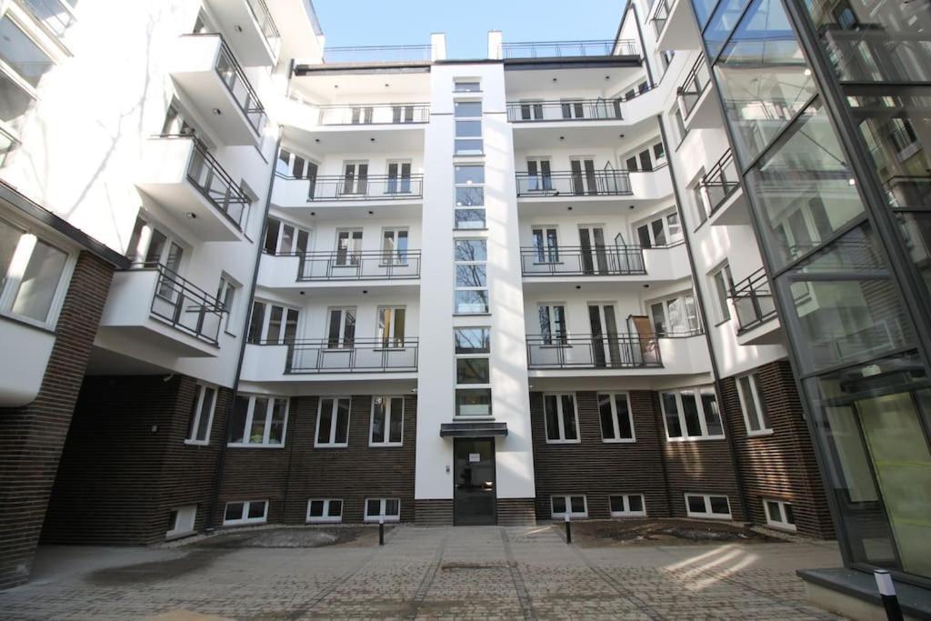 Lovely Condo In The Heart Of Warsaw Piekne Mieszkanie W Samym Sercu Warszawy Екстер'єр фото