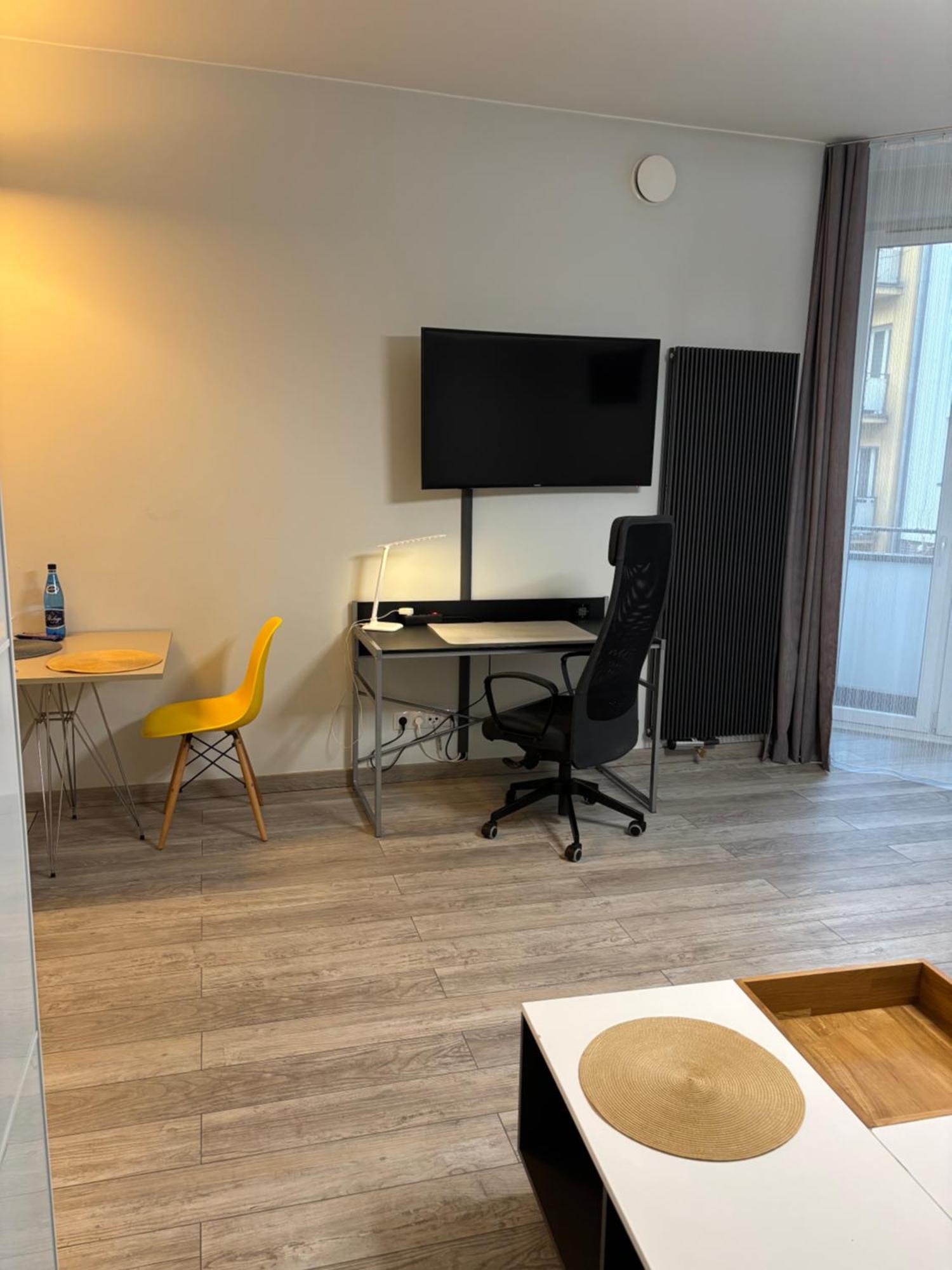 Lovely Condo In The Heart Of Warsaw Piekne Mieszkanie W Samym Sercu Warszawy Екстер'єр фото